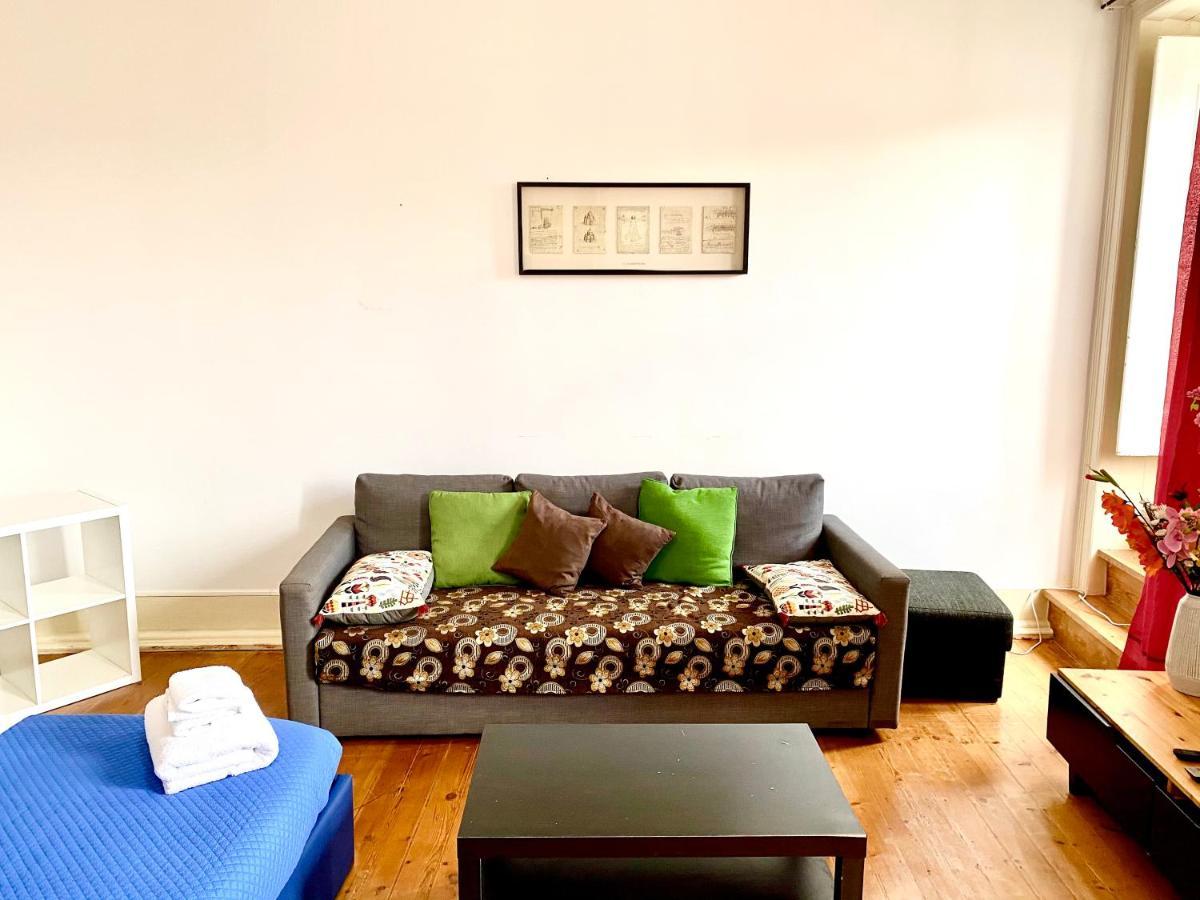 Classic Chiado 1 - Central Guest House Room With Shared Bathroom Lissabon Exterior foto